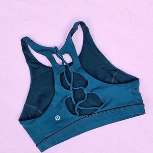 Lululemon Sports Bra Yoga Workout Bra Strappy Back Teal Size 6